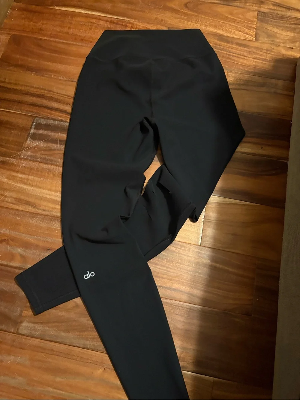 Alo Yoga High Rise Slash Leggings Black Cutout Athletic Pants Women’s (1329) M